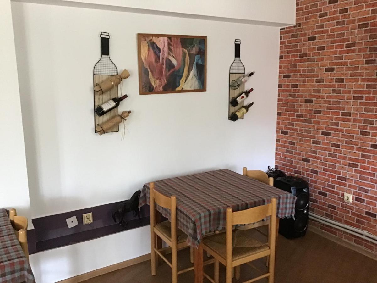 Villa Siret Sendreni Eksteriør billede